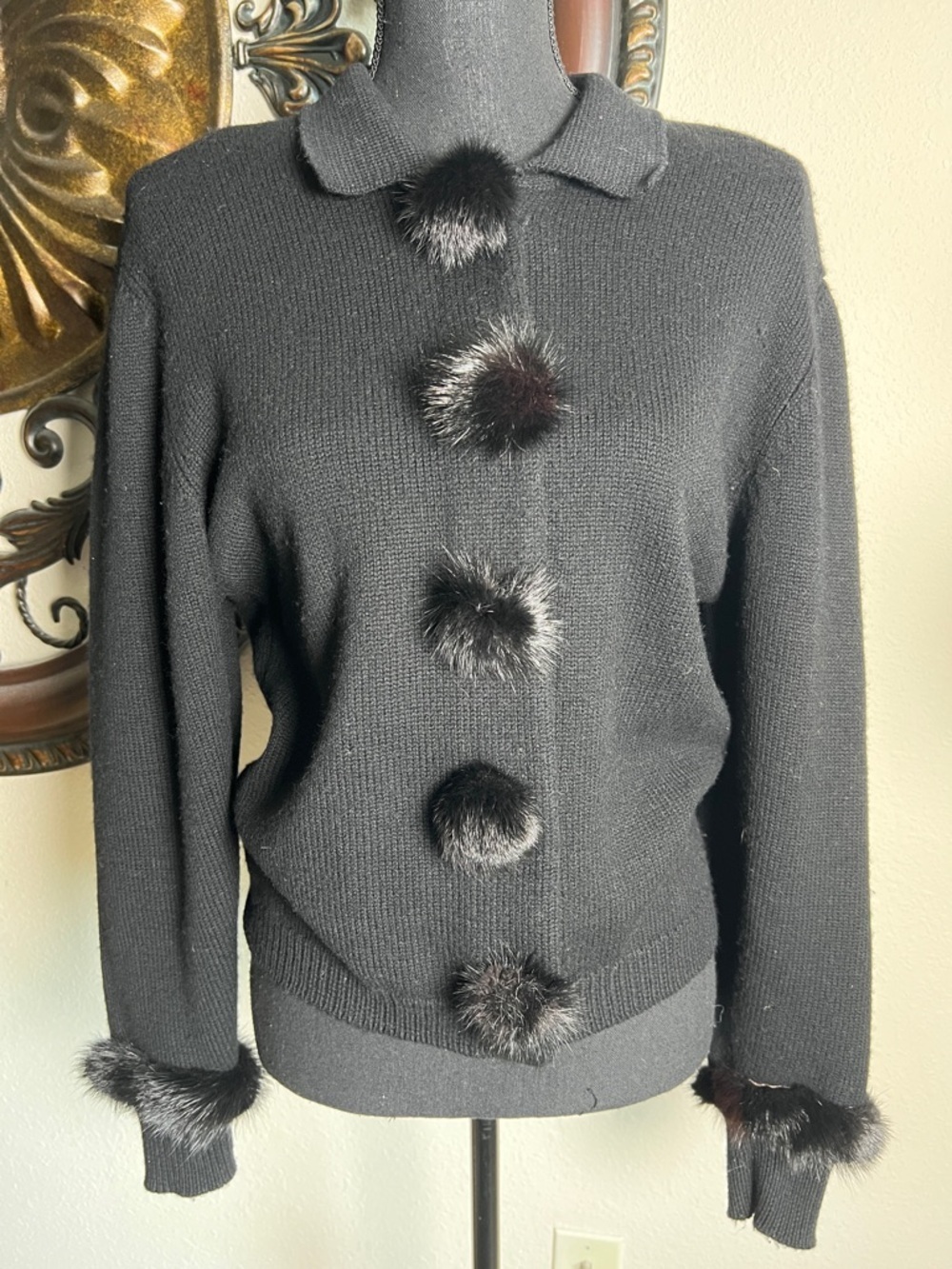 The Icing Women’s Vintage Black Cardigan Sweater Jumper Mink Accents  M/L
